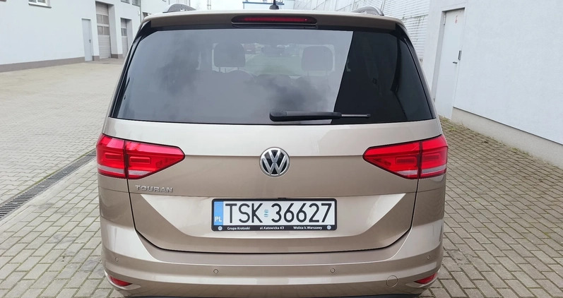 Volkswagen Touran cena 104980 przebieg: 26203, rok produkcji 2019 z Suchedniów małe 191